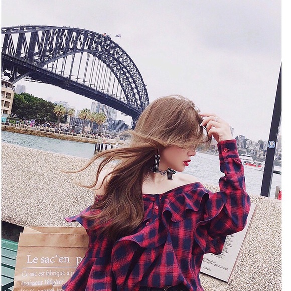 Top - Picture 5 of 8